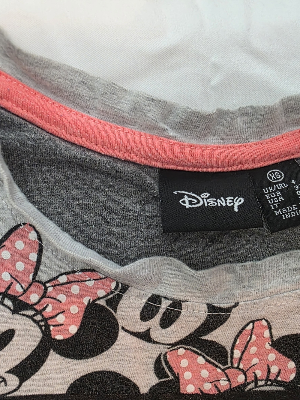 Disney Grey and Black Minnie Mouse 'Dreamer' Short Sleeve Tee - Picture 3 of 3